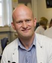 Overlæge Per Borgerhammer håber, at han gennem sin forskning kan finde nogle af årsagerne til udviklingen af demens hos patienter med Parkinsons sygdom.