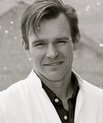 Søren Dinesen Østergaard modtager det amerikanske selskab for klinisk psykofarmakologi’s ”New Investigator Award”. Prisen får han for at have udviklet en ny metode til at måle sværhedsgraden af psykotisk depression.