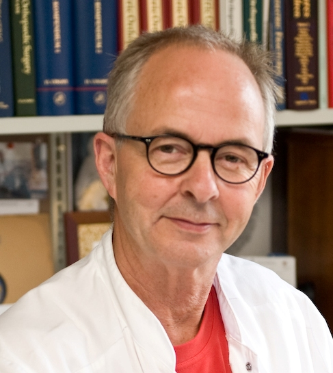 Bjarne Møller-Madsen from the Department of Clinical Medicine receives the Danish Disability Foundation’s Researcher Prize 2020. Photo: AUH.