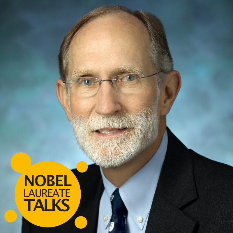 Nobelpristager Peter C. Agre lægger ud med et oplæg om sin vej mod nobelprisen og svarer derefter på spørgsmål fra deltagerne, når han skyder gang i Healths nye initiativ, Nobel Laureate Talks, den 21. april. Foto: Keith Weller, JHM.